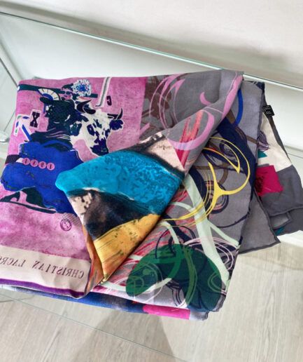 Christian Lacroix pañuelo seda taurino