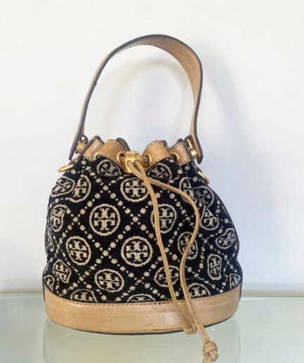 Tory Burch Bolsito saco T Monogram Chenille
