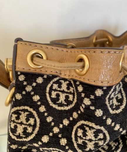 Tory Burch Bolsito saco T Monogram Chenille
