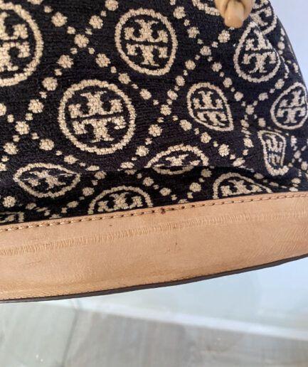 Tory Burch Bolsito saco T Monogram Chenille