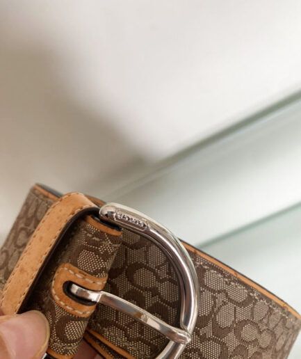 COACH cinturón monogram