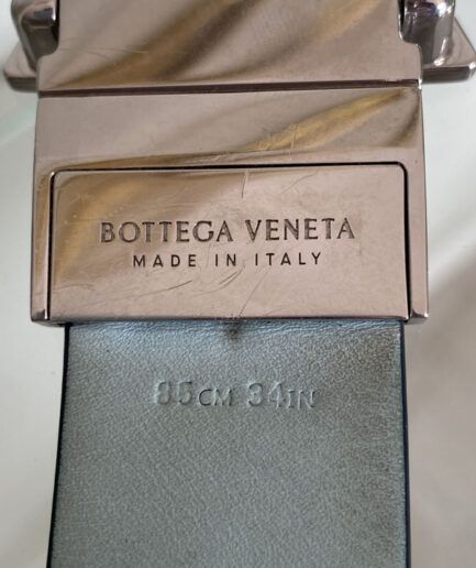 BOTTEGA VENETA cinturón de triángulo reversible