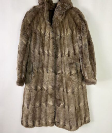 Abrigo Ramusquet con capucha (T. 38-40)