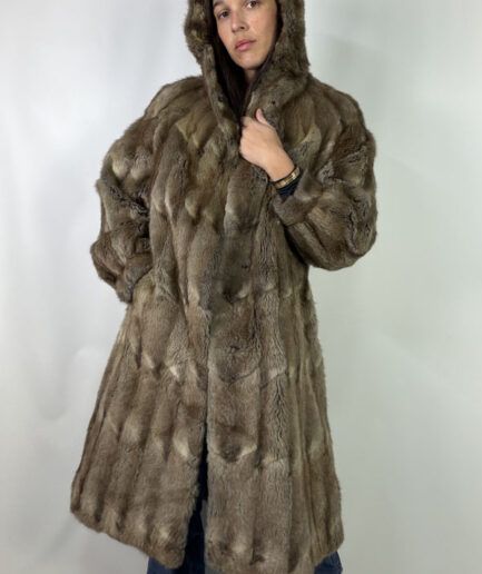 Abrigo Ramusquet con capucha (T. 38-40)