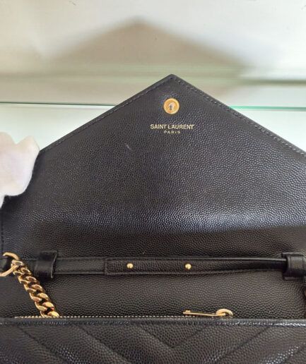 SAINT LAURENT Cartera clásica con cadena dorada
