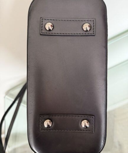 LOUIS VUITTON Alma BB en piel gris Epi