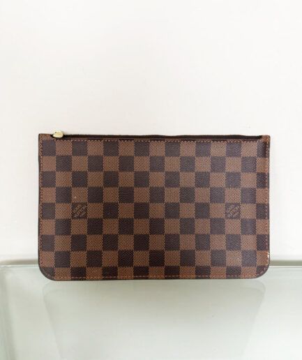 LOUIS VUITTON pochette con estampado Damier