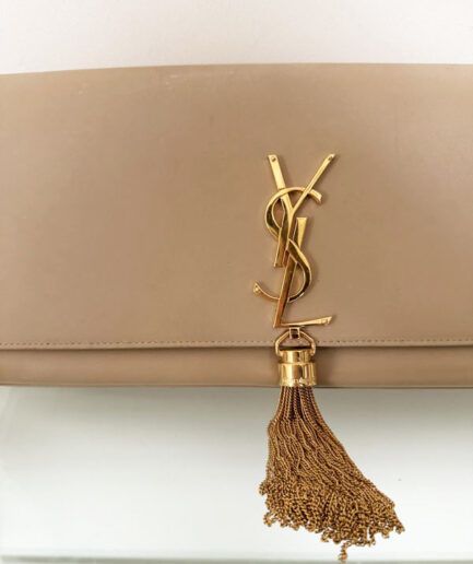 SAINT LAURENT Bolso de mano Kate mediano beige