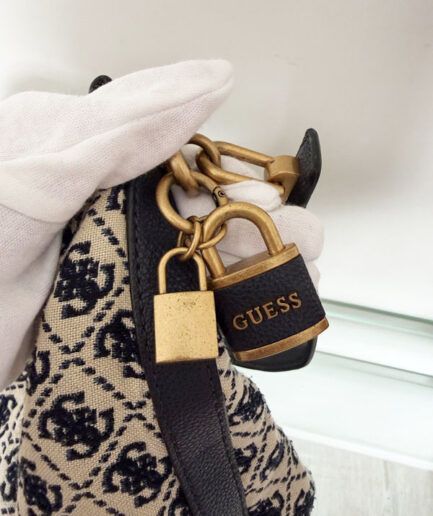 GUESS bolso de hombro hobo grande azul